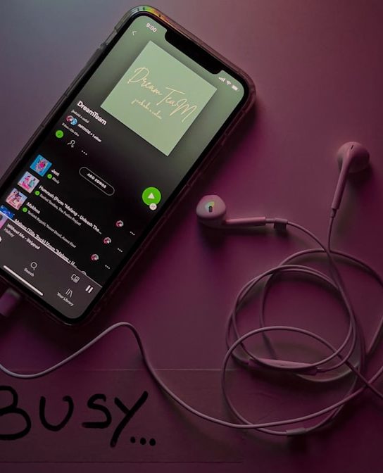Como aplicativos mobile ajudam rádios a crescer audiência